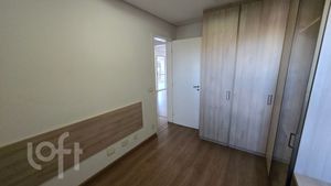 Image 9 - 892977