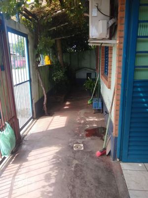 Image 0 - 892978