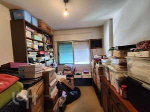 Image 16 - 892980