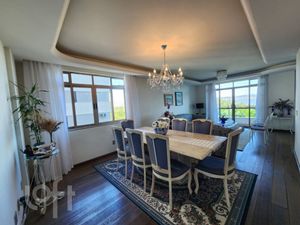 Image 8 - 892980