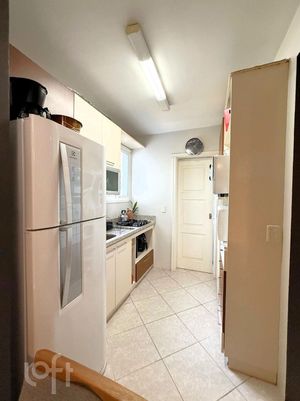 Image 11 - 892982