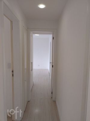 Image 5 - 892994