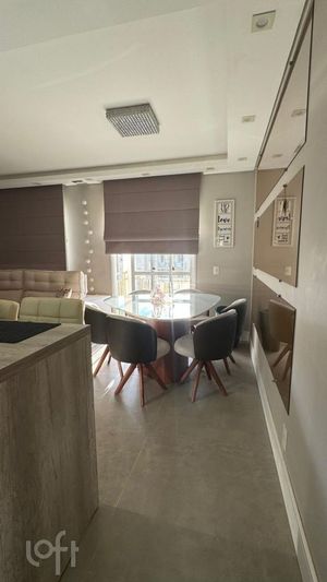 Image 13 - 892997