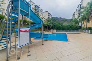 Image 38 - 892997