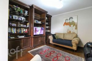 Image 8 - 893004