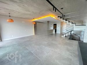 Image 2 - 893005