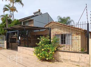 Image 11 - 893015