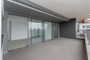 Image 2 - 893017
