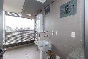 Image 9 - 893017