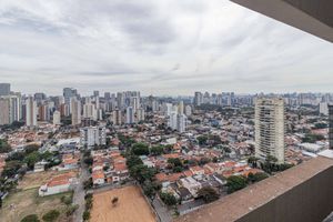 Image 21 - 893017