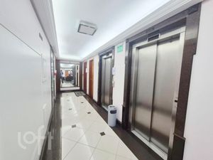 Image 4 - 893018