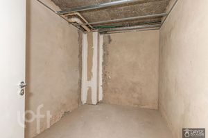 Image 14 - 893025