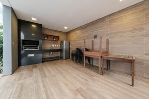 Image 13 - 893035
