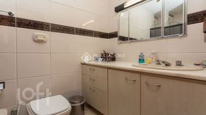 Image 10 - 893036