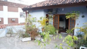 Image 10 - 893036