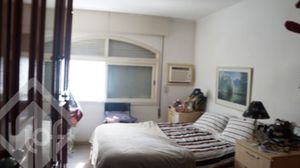 Image 4 - 893036