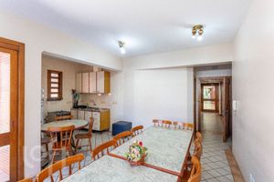 Image 26 - 893041