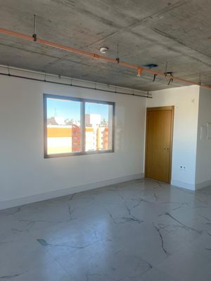 Image 4 - 893052