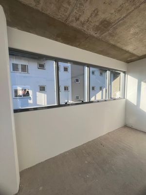 Image 8 - 893057