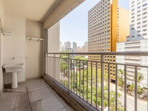 Image 0 - 893072