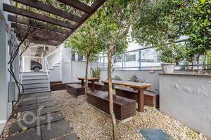 Image 32 - 893127