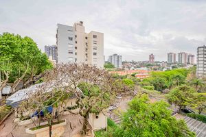 Image 10 - 893134