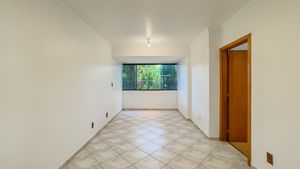 Image 1 - 893134