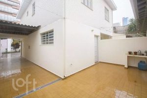 Image 18 - 893173