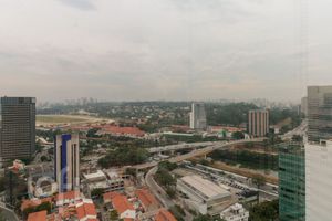 Image 11 - 893179