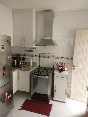 Image 2 - 893189