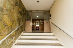 Image 16 - 893204