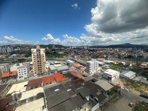 Image 16 - 893226