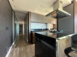 Image 27 - 893298
