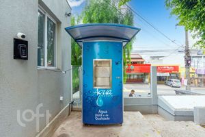 Image 8 - 893299