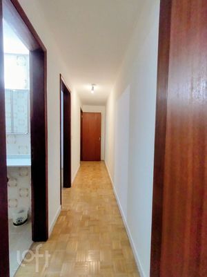 Image 3 - 893303
