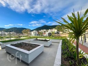 Image 6 - 893304