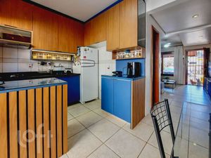 Image 6 - 893305