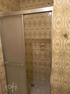 Image 8 - 893310