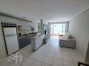 Image 18 - 893315