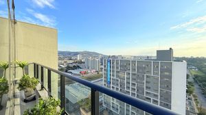 Image 11 - 893317