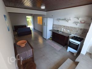 Image 3 - 893318