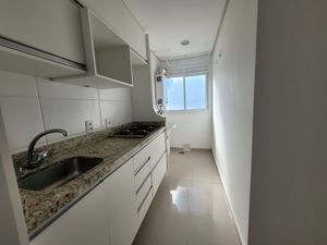 Image 3 - 893322