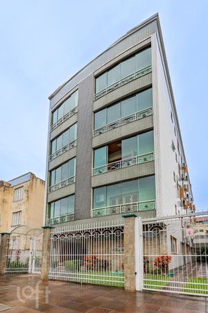 Image 24 - 893326