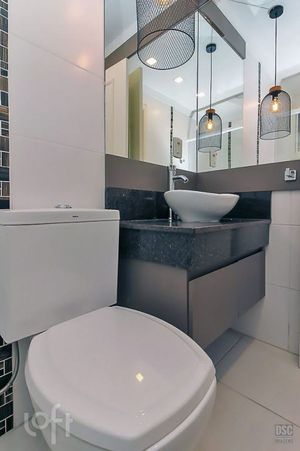 Image 9 - 893344