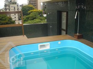 Image 13 - 893361