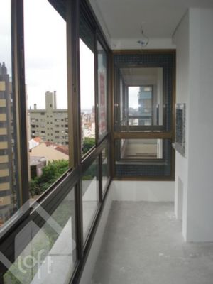 Image 9 - 893361