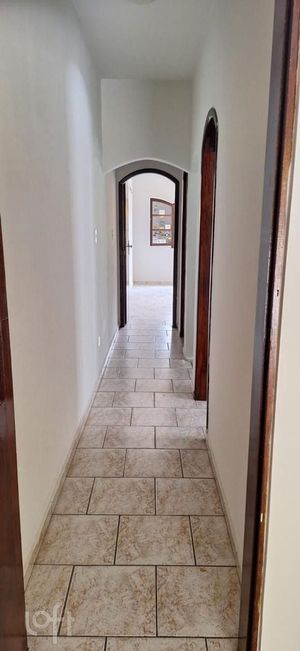Image 9 - 893365