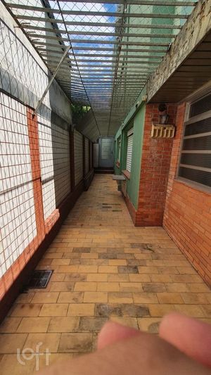 Image 14 - 893372