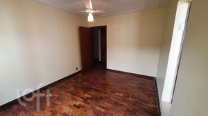 Image 3 - 893372