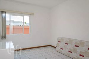 Image 4 - 893379